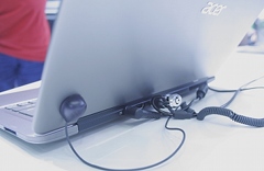  Acer Aspire S3 - задняя панель 