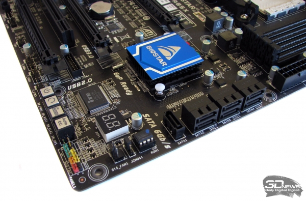  Biostar Hi-Fi A85X: угол 