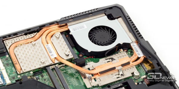  MSI GT60 2PC Dominator: cooling system with thermal bridge 