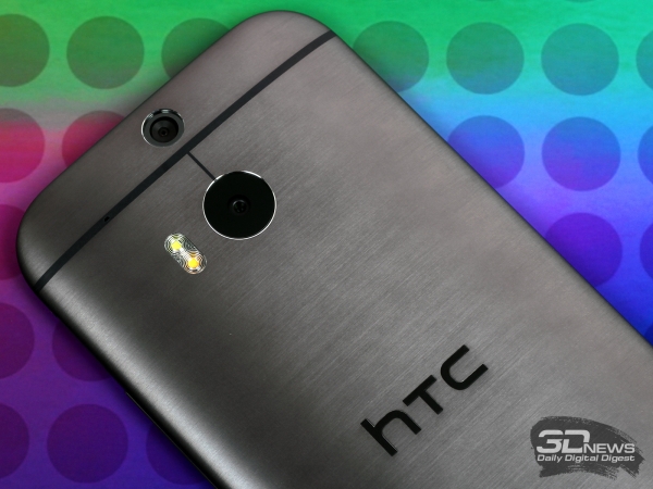  HTC One M8 dual rear camera 