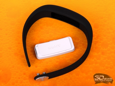  Sony SmartBand SWR10: SmartCore 
