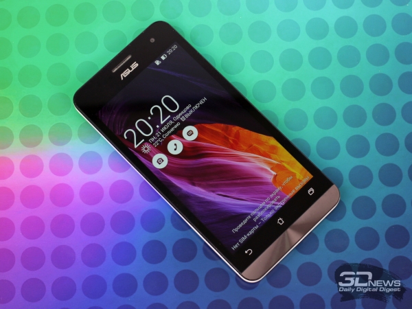  ASUS Zenfone 5 – лицевая панель 
