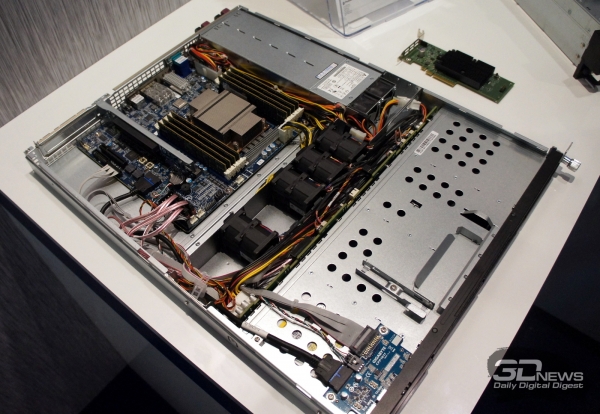  Cavium ThunderX 1K 